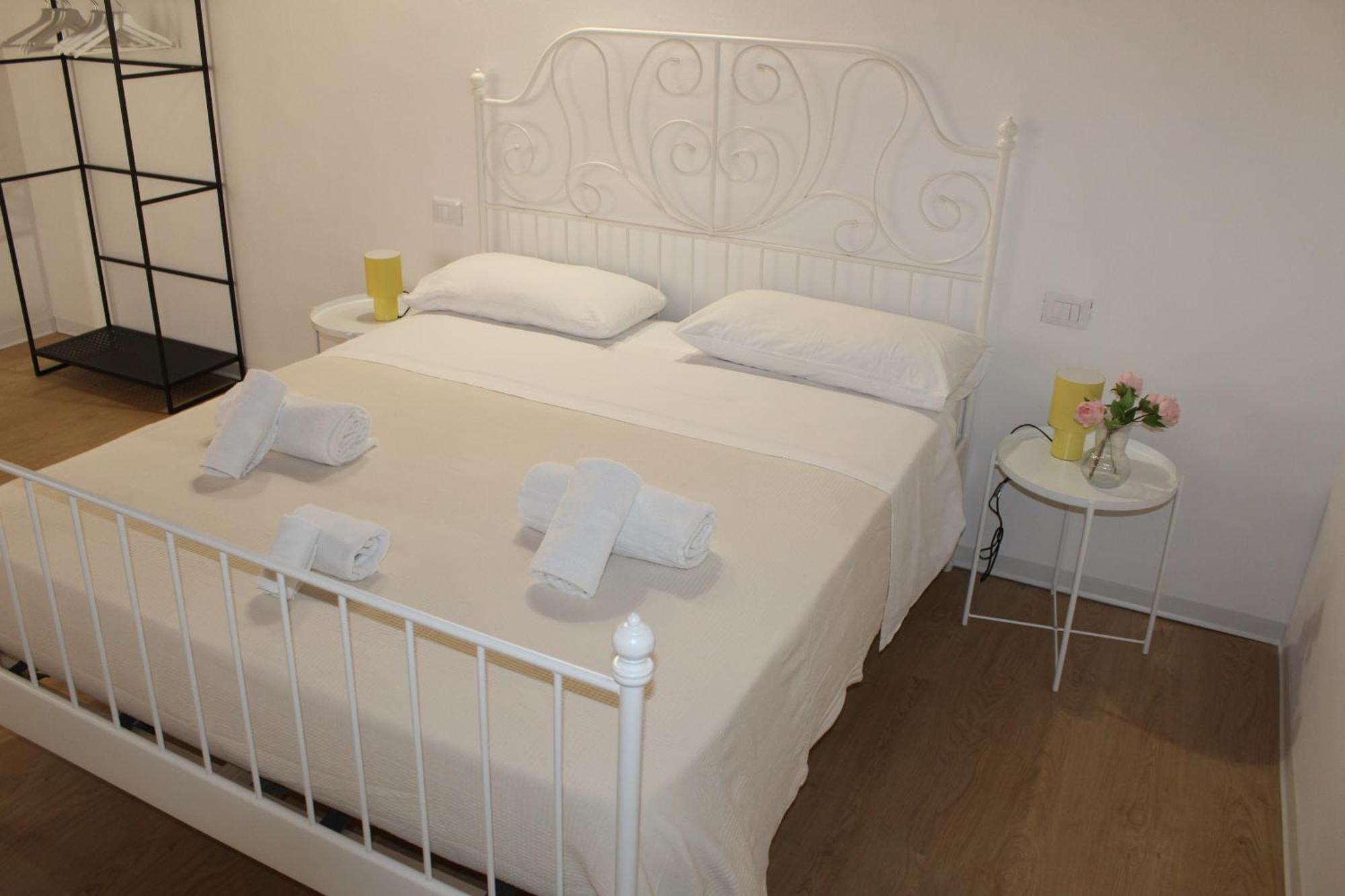 Terrasini 2000 Home Holidays Dış mekan fotoğraf